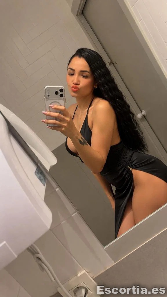 Rosita photo 3
