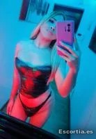 Andrea photo 6