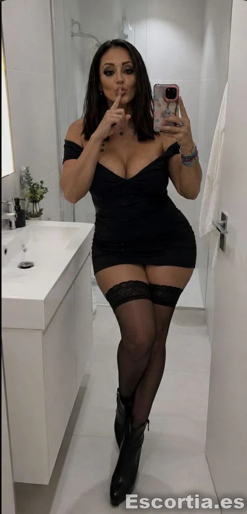Boneca suzy escort Pamplona