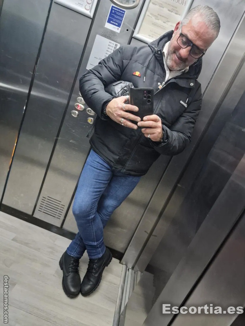 Saul photo 7