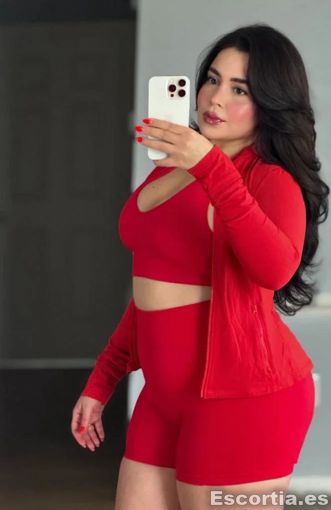 Mía photo 3