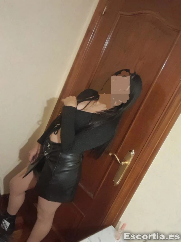 Escort latina 23 photo 3