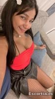 Samantha photo 8