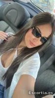 Laura photo 8