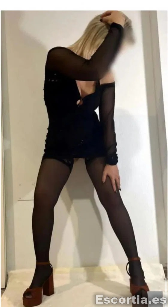 Nadia photo 5
