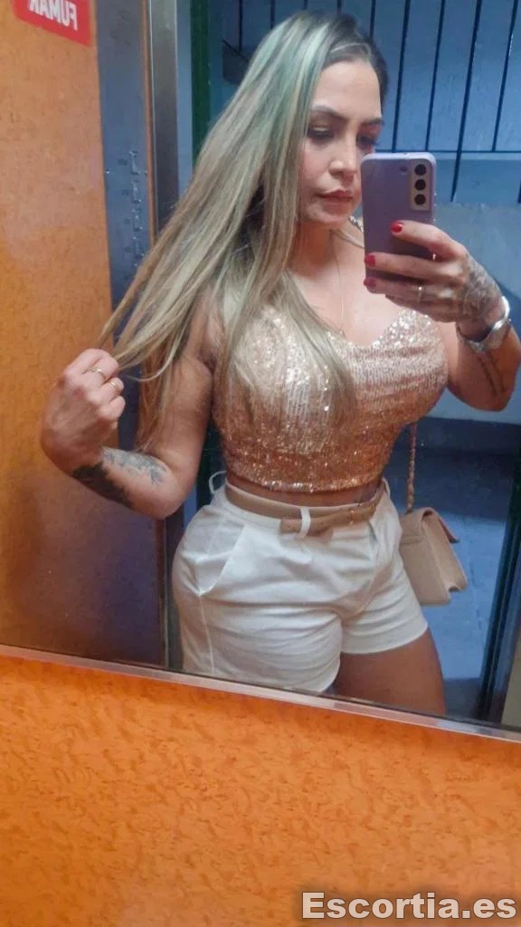 Lina photo 7