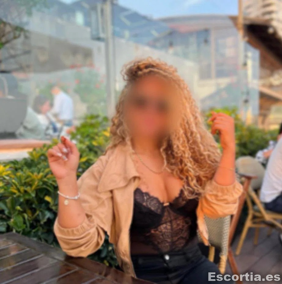 Sabrina photo 5