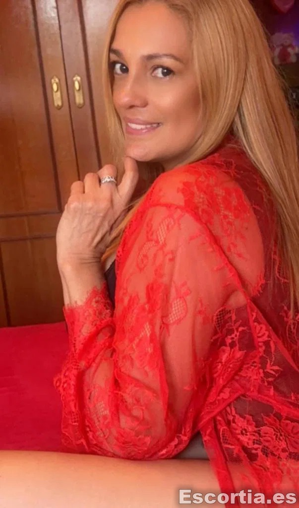Monica photo 7