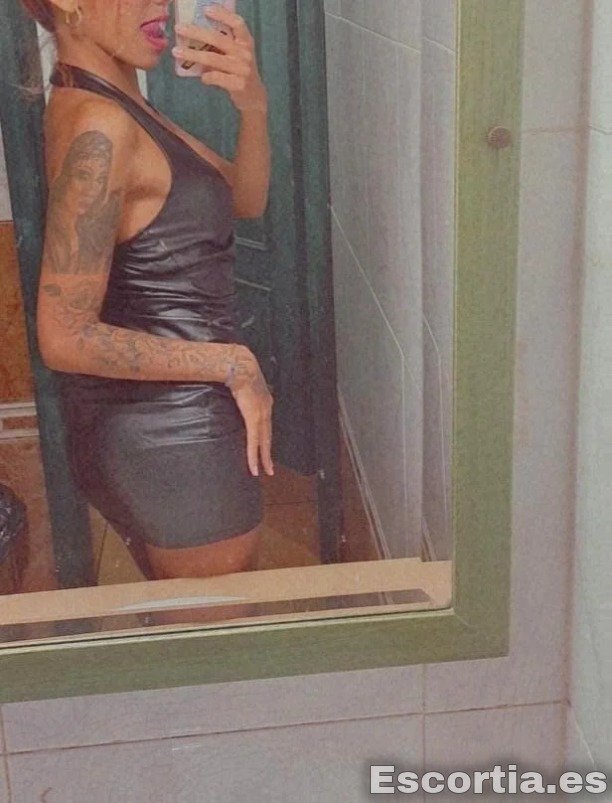 Señorita 24 escort Madrid