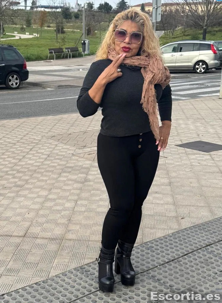 Tania escort Pamplona
