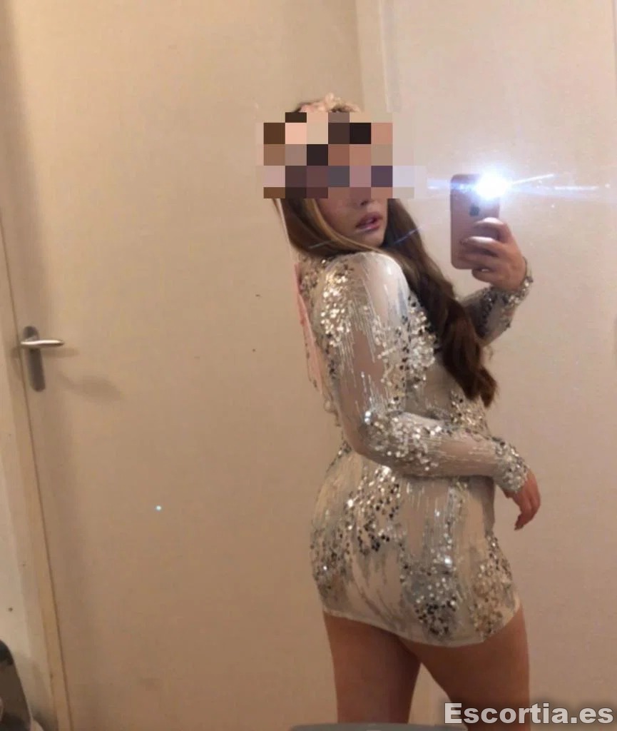 Kylie escort Santander