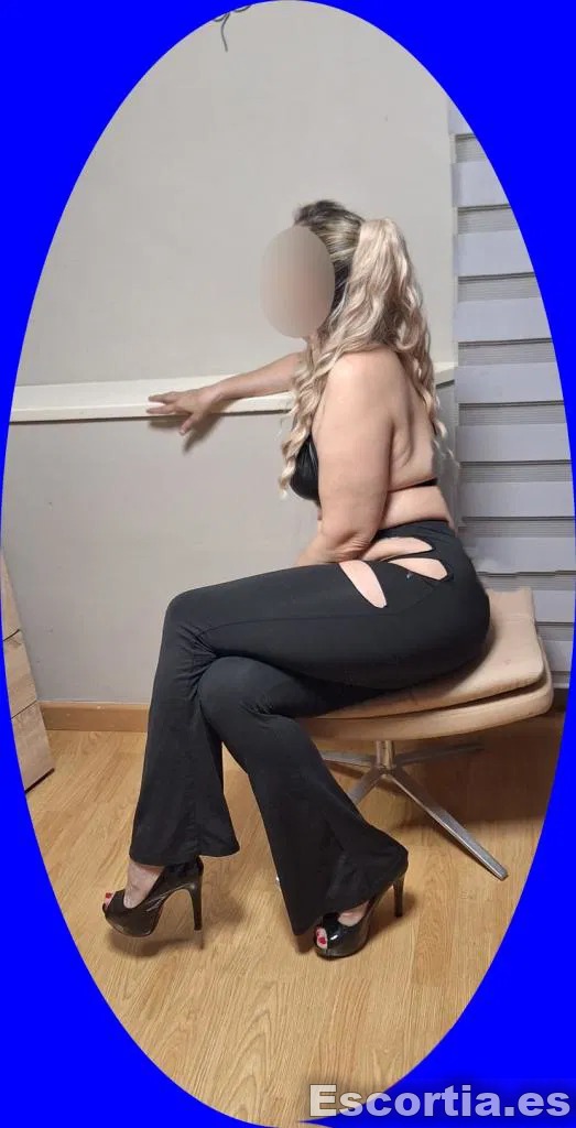 Laura photo 3