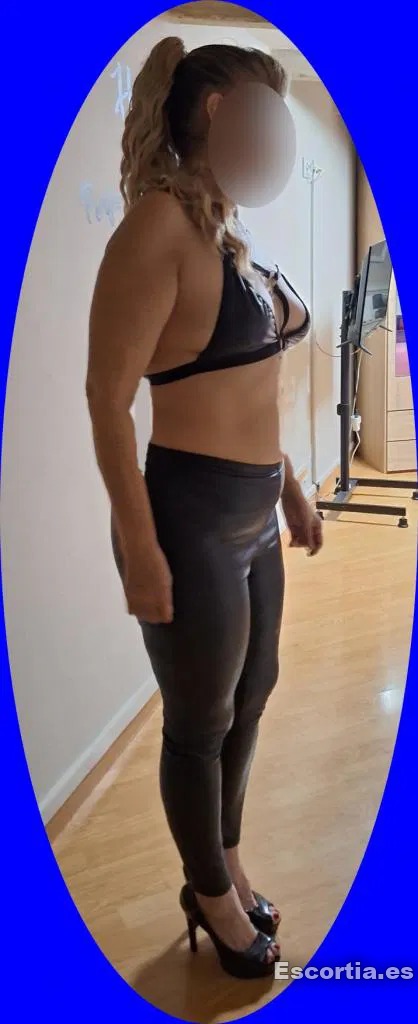 Laura photo 5
