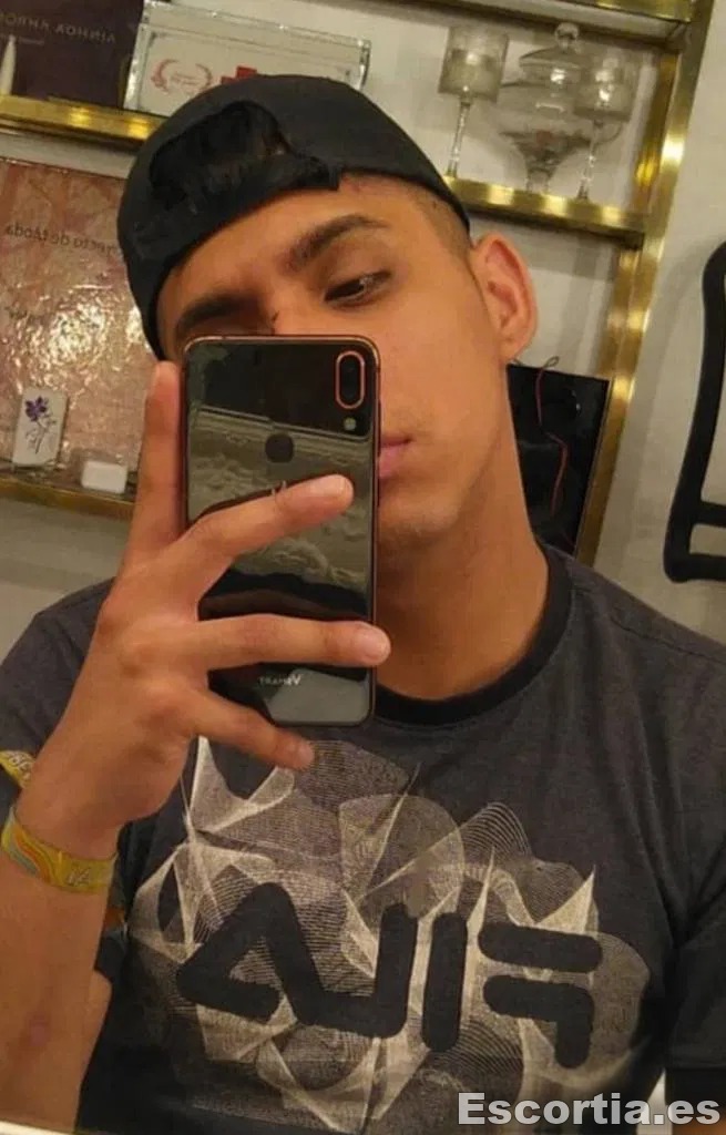 Sergio photo 3