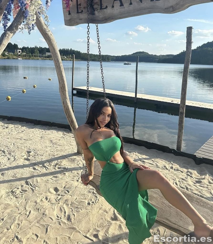 Raquel escort Pontevedra