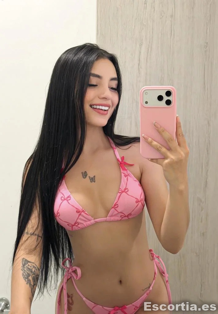 Camila escort Pamplona