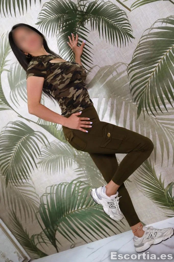 Angie photo 5