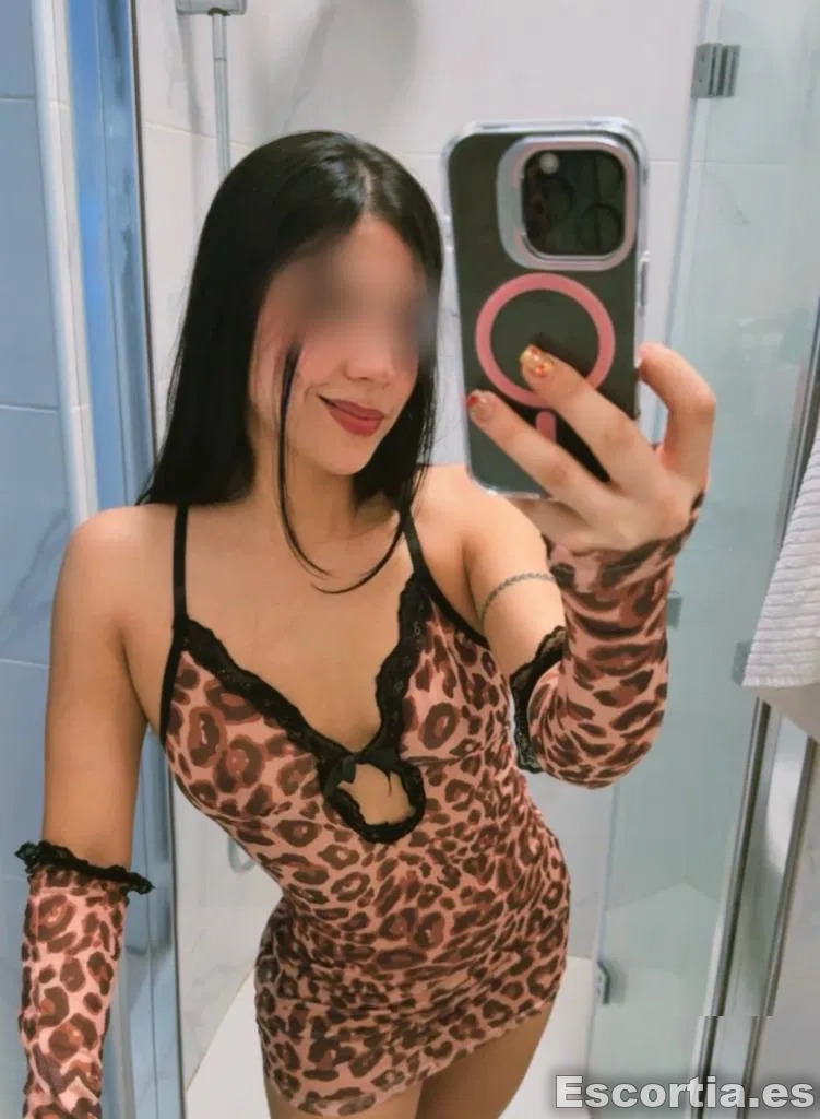 Chanel escort Santa Cruz de Tenerife