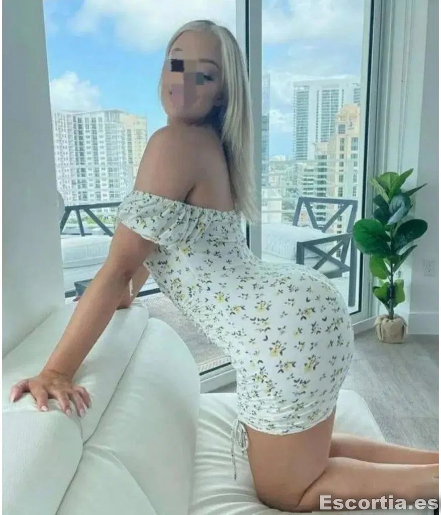 Natalia Curvy escort Bilbao