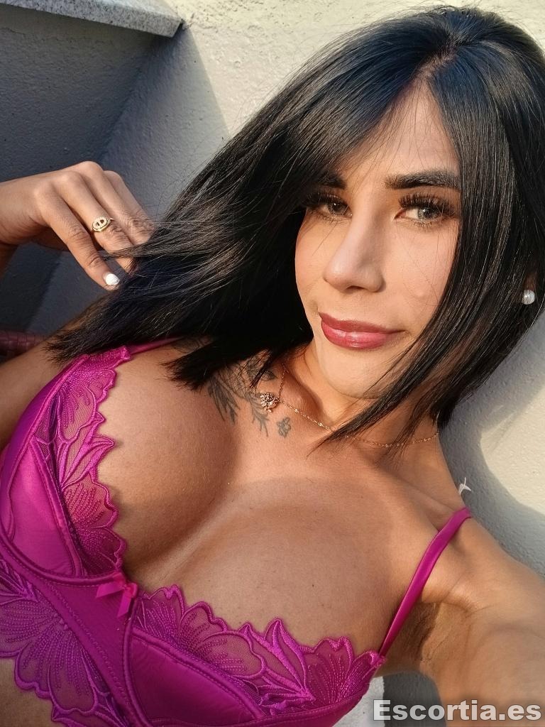 Transexual 25 escort Alicante