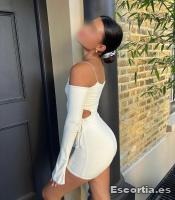 Luana photo 8