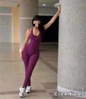 Camila photo 4