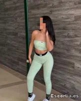 Camila photo 8