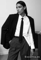 Camila photo 4
