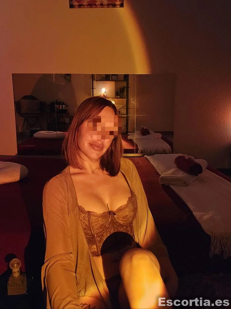 Ángela photo 3