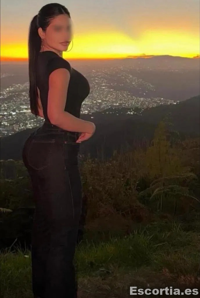 Sara escort Madrid