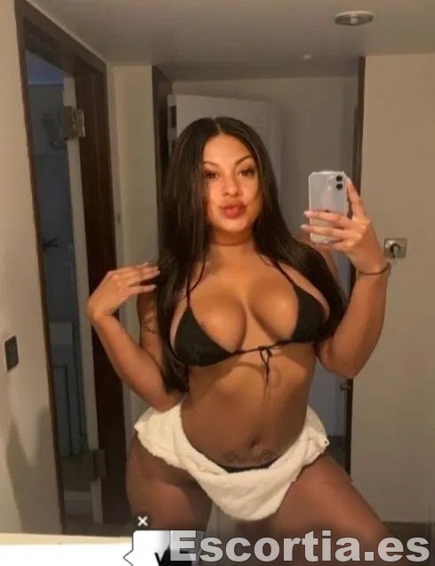 Daniela escort Maó