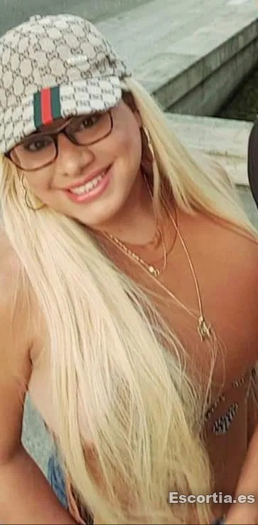 Alejandra photo 3