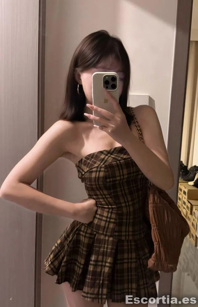 Lulu photo 3