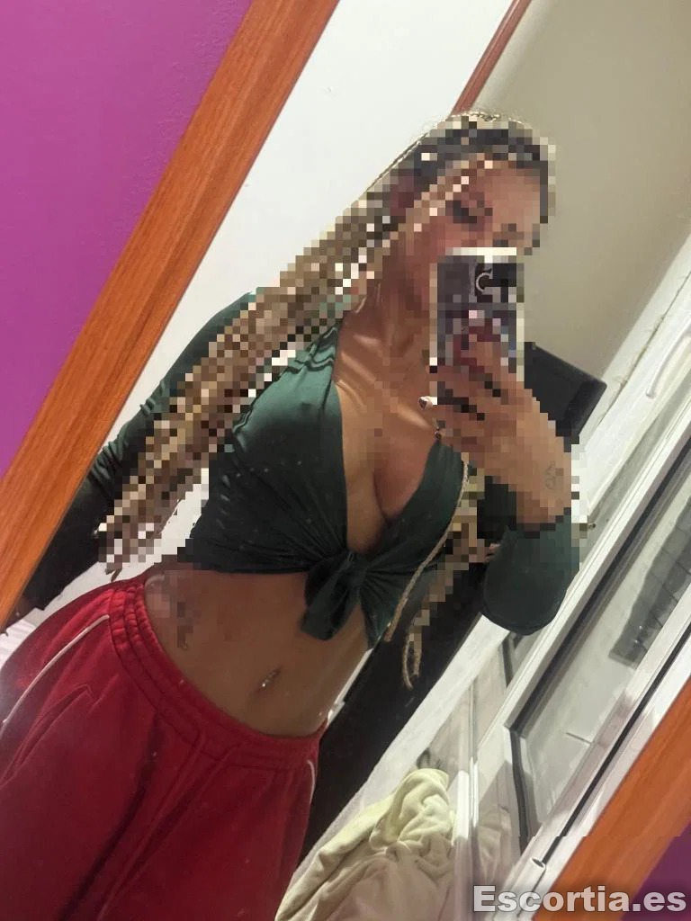 Alexandra photo 3