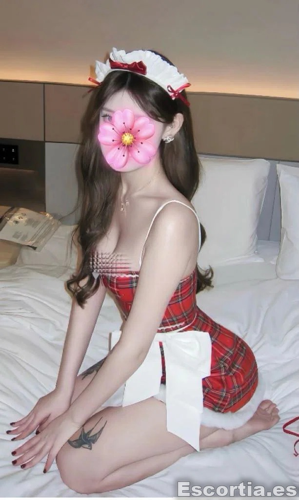 Lucy photo 7