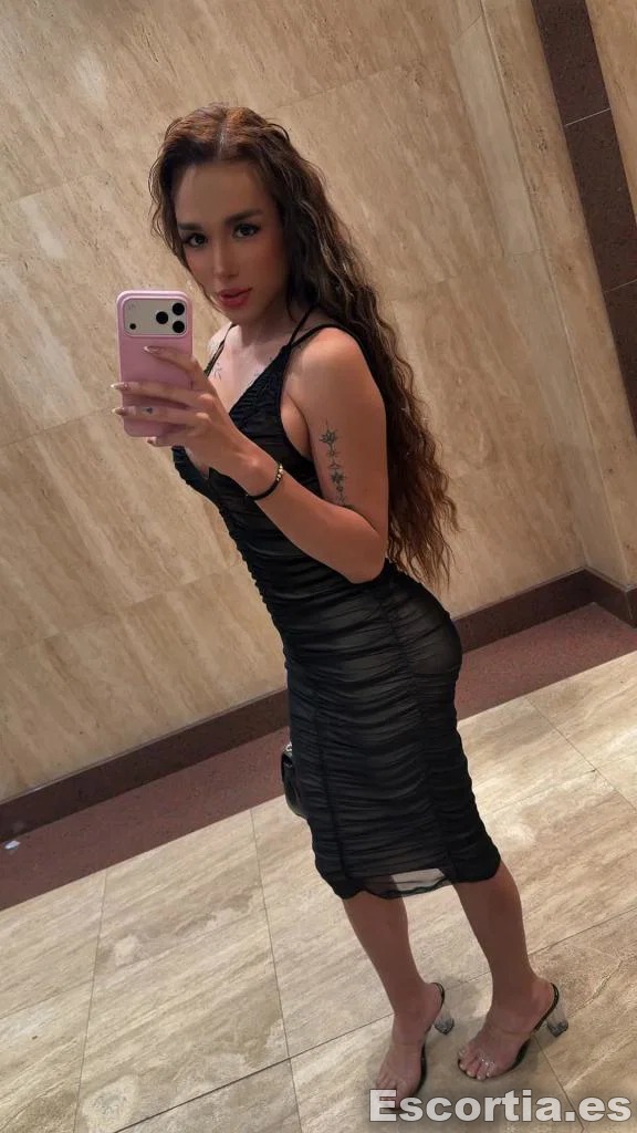 Mia Trans photo 3