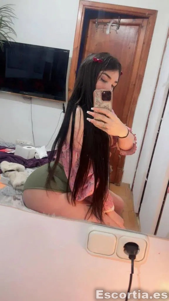 Valentina photo 3