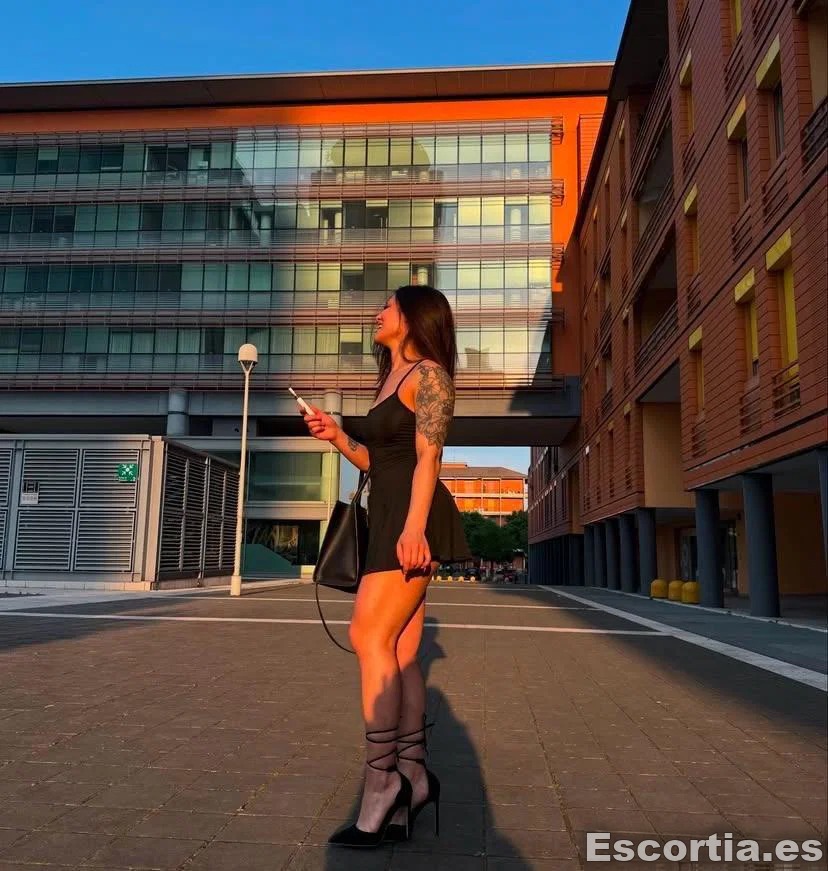 Lina photo 3