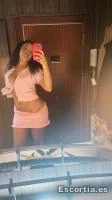 Samantha photo 4