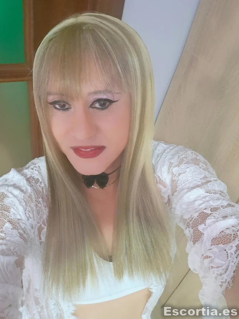 Travesti 30 escort Huelva