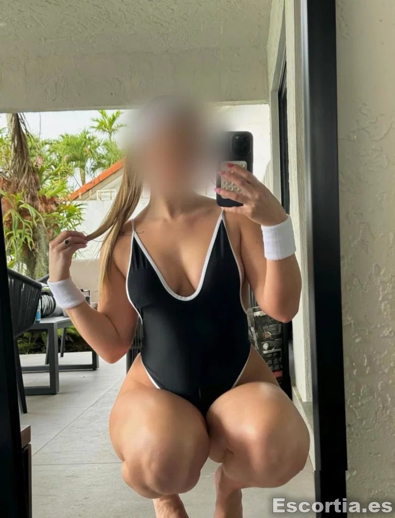 Sara photo 3