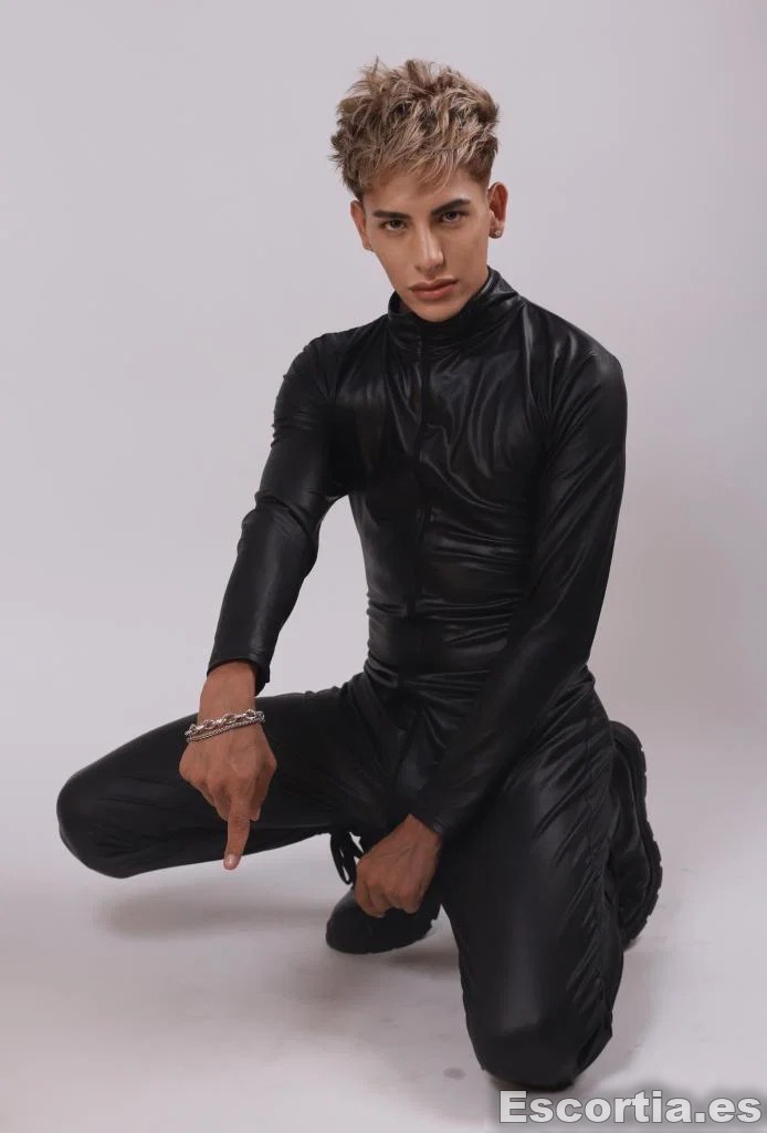 Dashiel photo 3