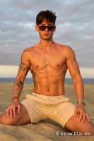 Lucas photo 4