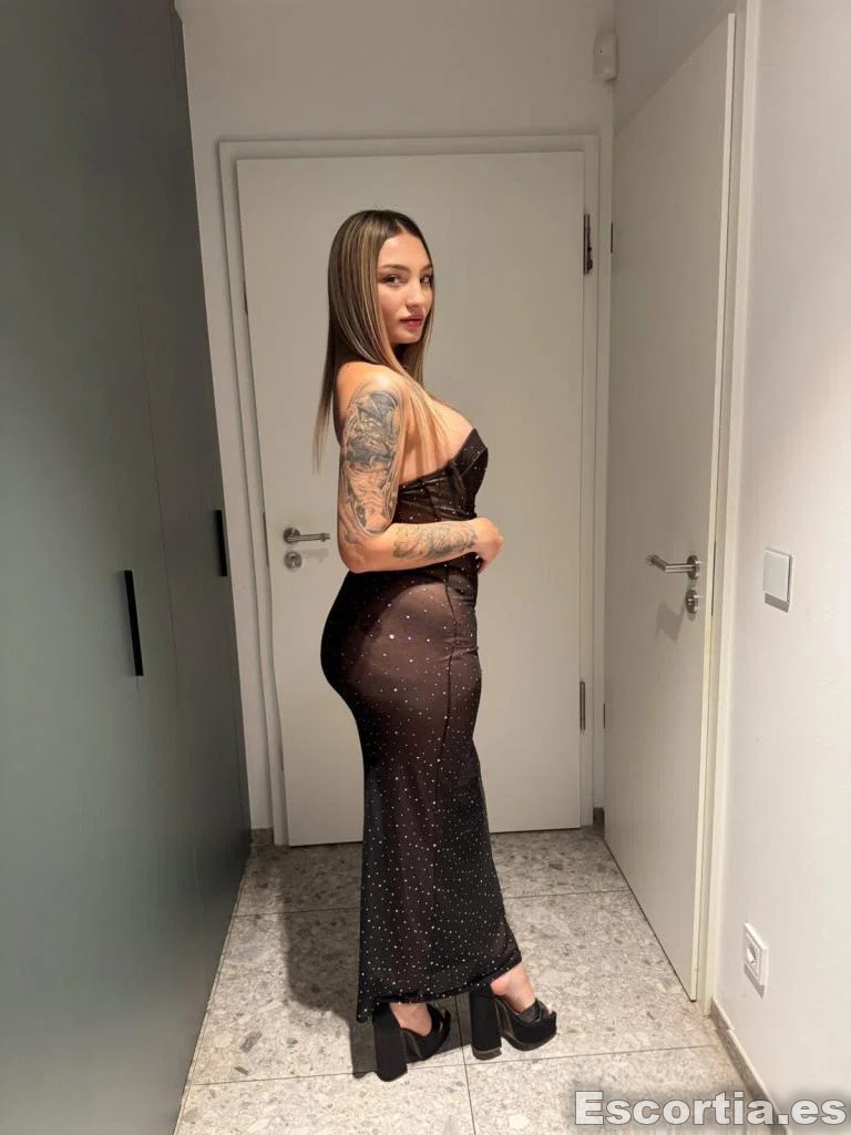 Señorita 24 photo 3
