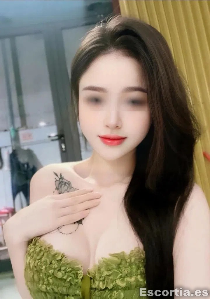 Lili photo 3
