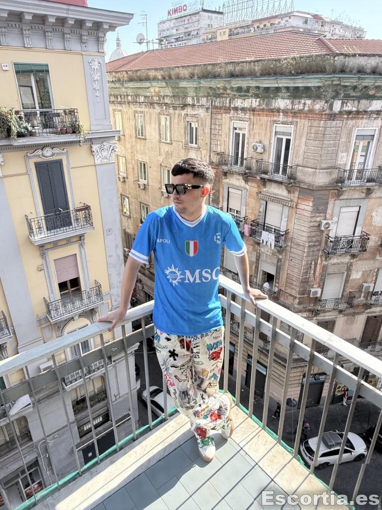 Lorenzo photo 5