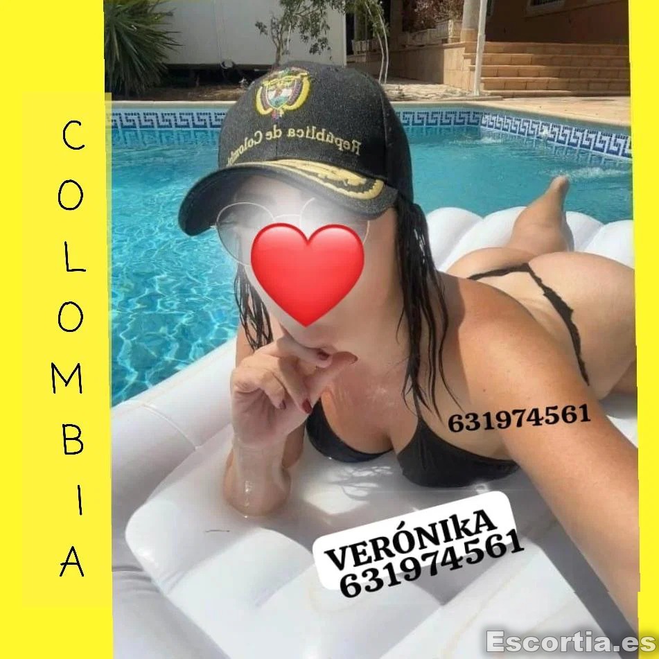 Escort latina 35 photo 9