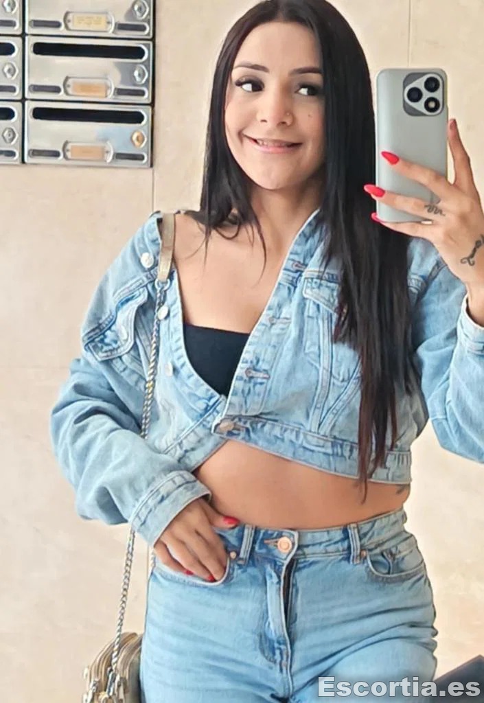 Valentina photo 3