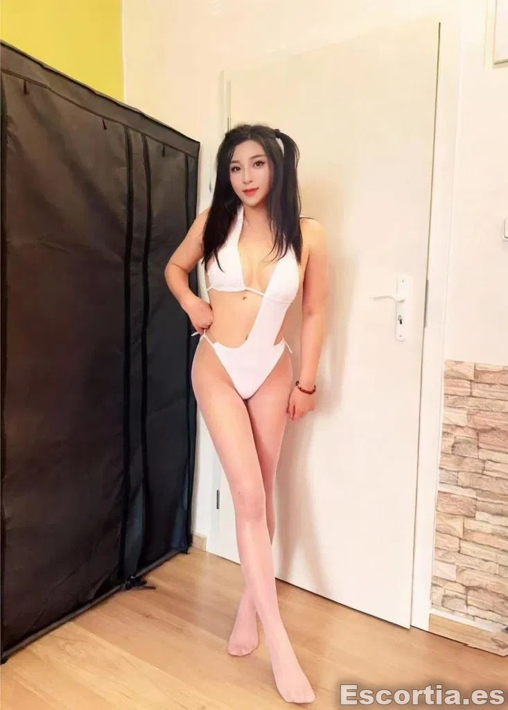 Anna photo 3