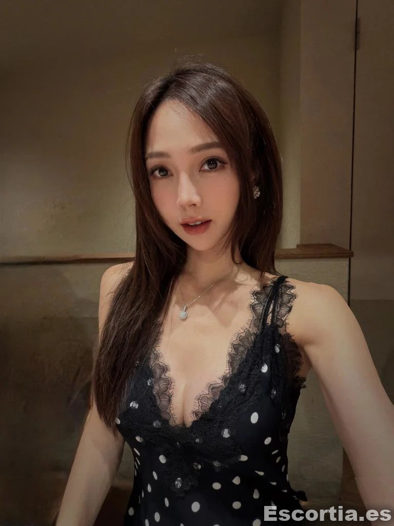Señorita 21 photo 7